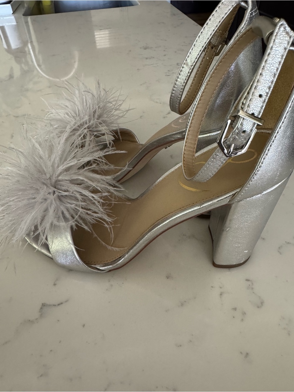 Sam Edelman Yaro Feather Heels Soft Silver Metallic Bridal Party Heels 🩶 - Picture 4 of 7